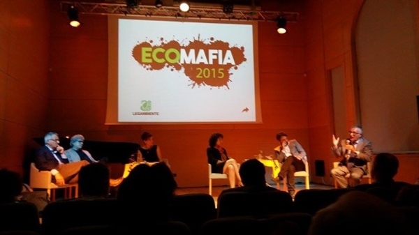 Ecoreati come reati di impresa. PolieCo alla presentazione del Rapporto Ecomafie.